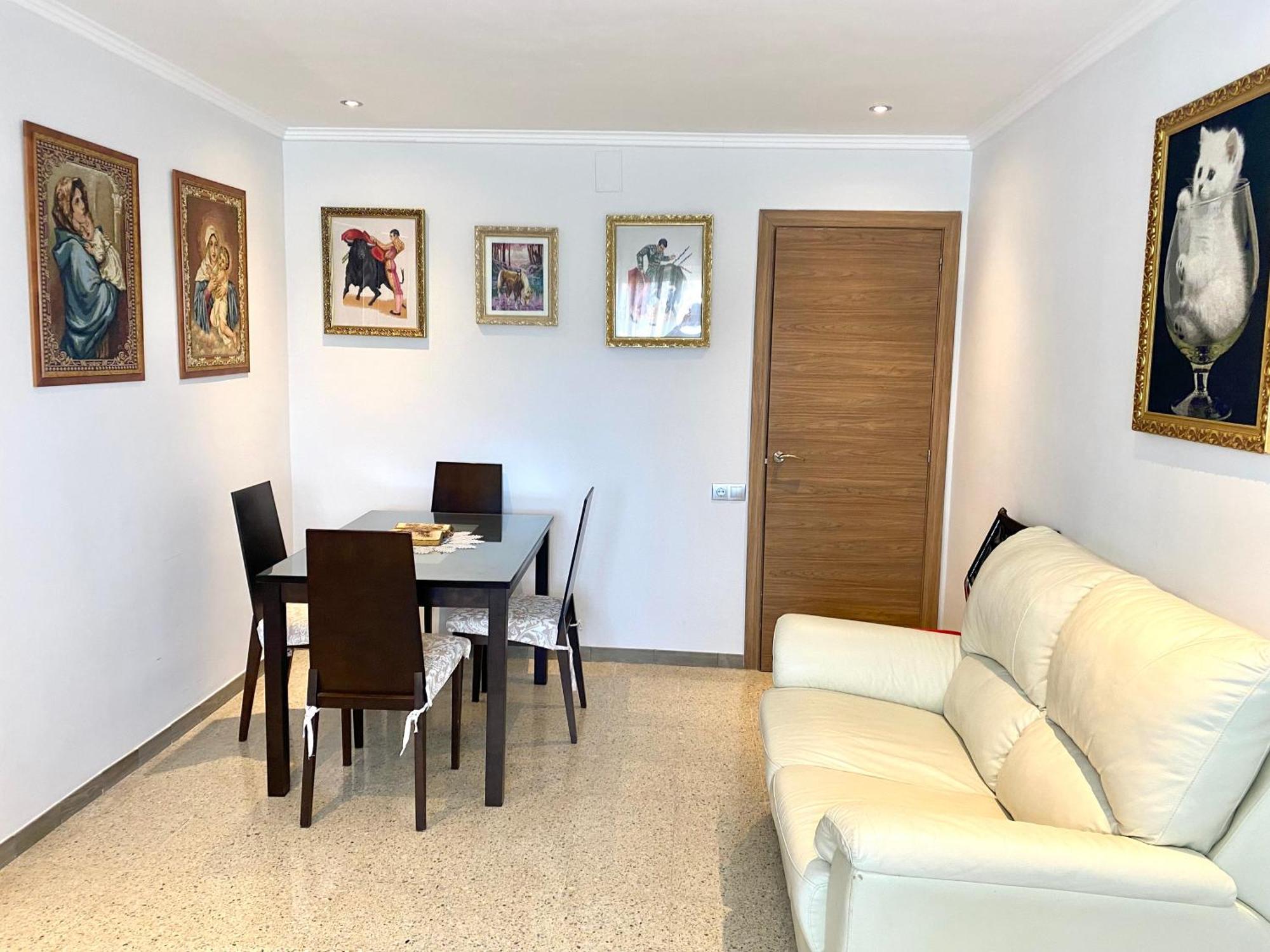 Shared Apartment! Piso Compartido! общая квартира! Accommodatie bij particulieren