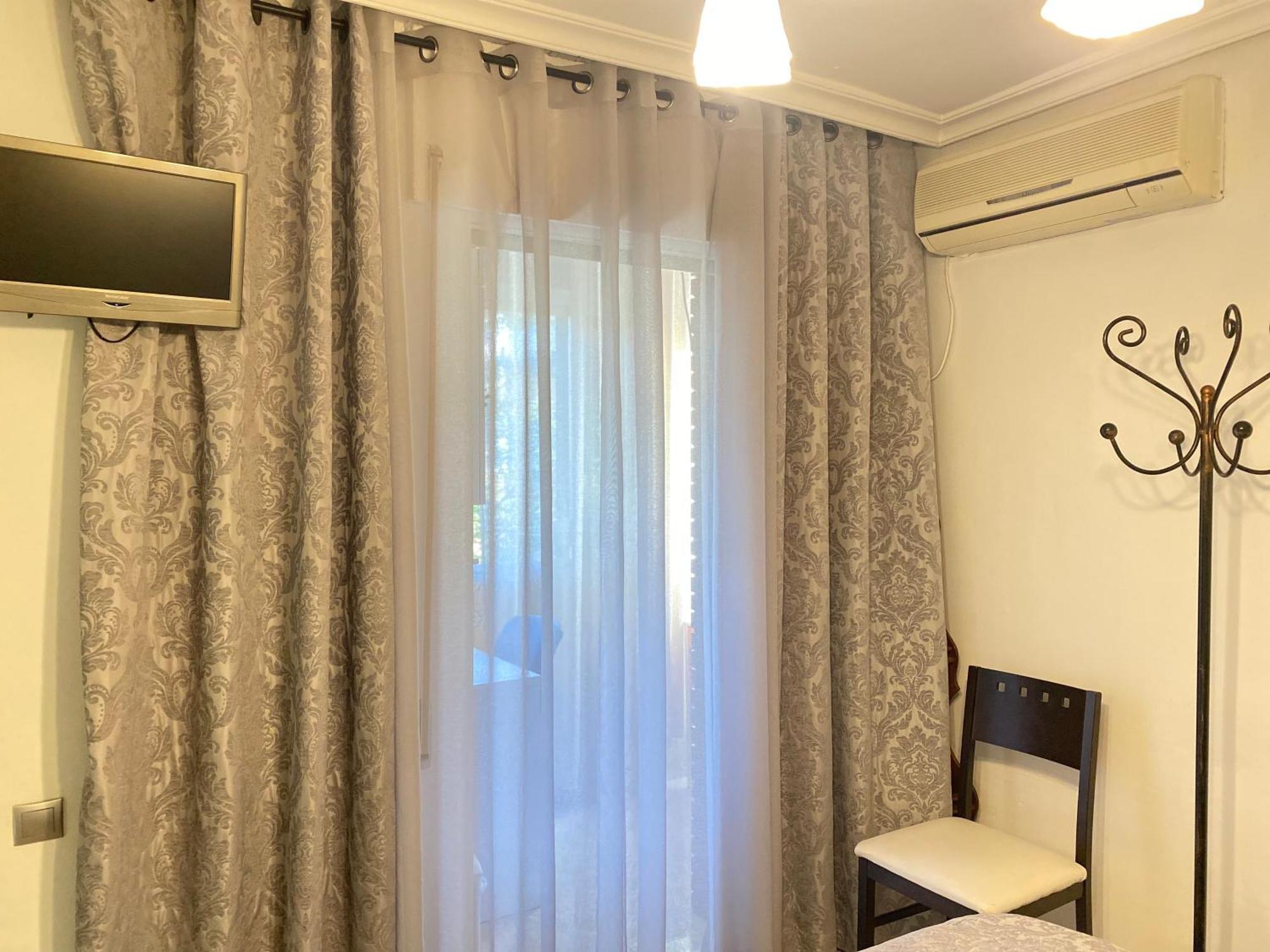 Shared Apartment! Piso Compartido! общая квартира! Accommodatie bij particulieren *