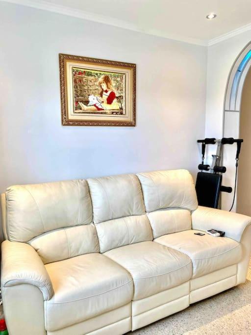 Accommodatie bij particulieren Shared Apartment! Piso Compartido! общая квартира! Sevilla